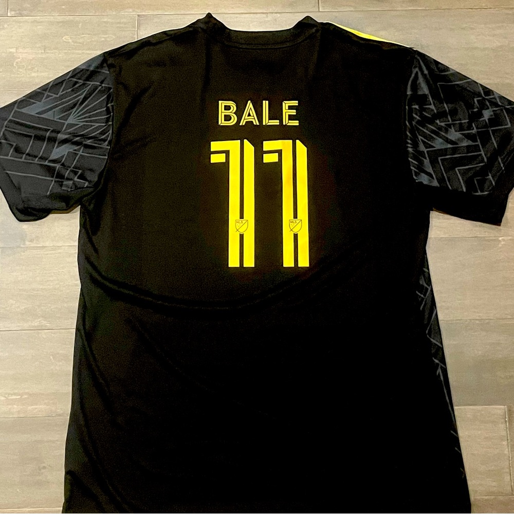 BALE #11 MENS LAFC 2023 HOME SOCCER FOOTBALL SHIRT JERSEY SIZE XXL RARE